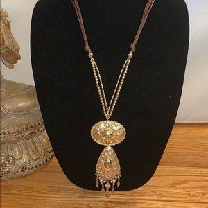 Beautiful bohemian pendant necklace